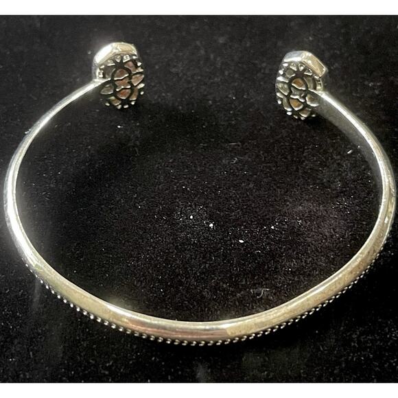 Kendra Scott Signed Abalone Shell Hematite Tone Cuff Bracelet 2.5” Wide - Picture 3 of 4